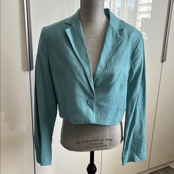 DYNAMITE NWOT Kora Cropped Linen Blazer Lined, size L - Picture 4 of 13